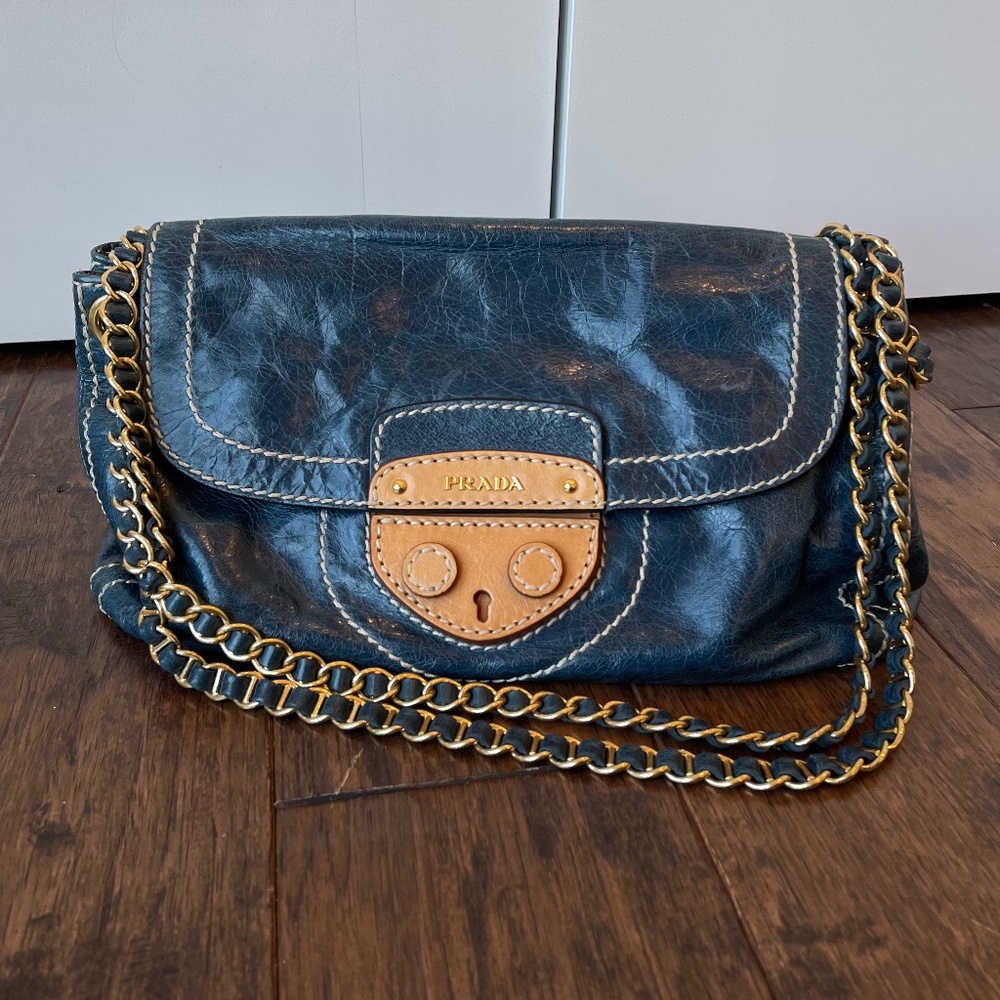 Prada Pattina Vitello Shine Leather Bag